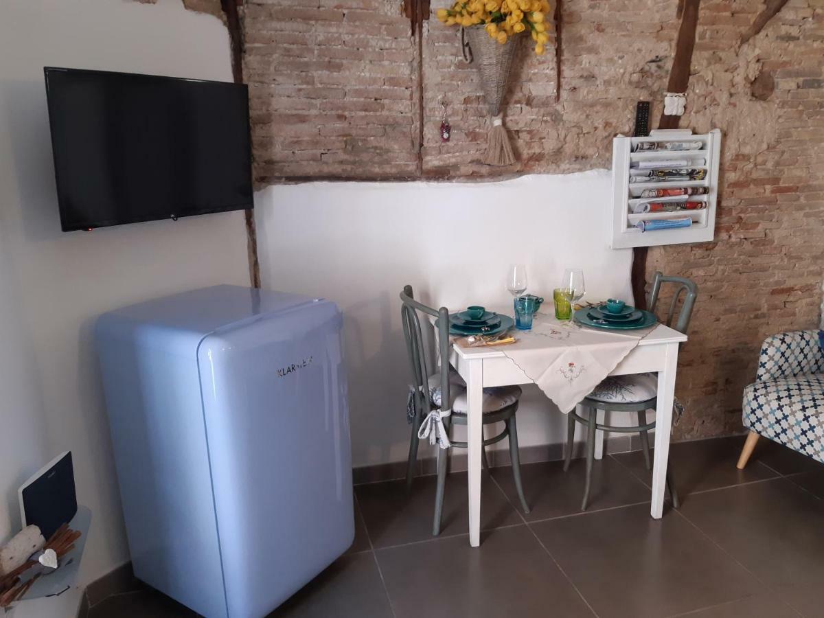 Cozy Loft In The Heart Of Cagliari 빌라 외부 사진