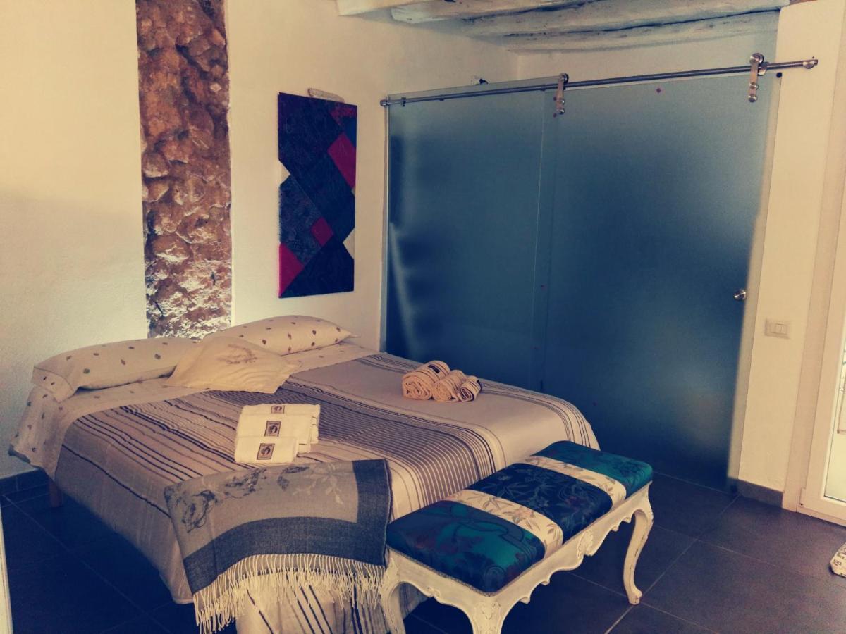 Cozy Loft In The Heart Of Cagliari 빌라 외부 사진